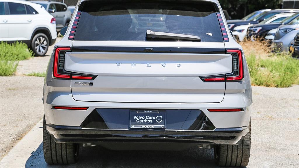 new 2025 Volvo EX90 car, priced at $74,270