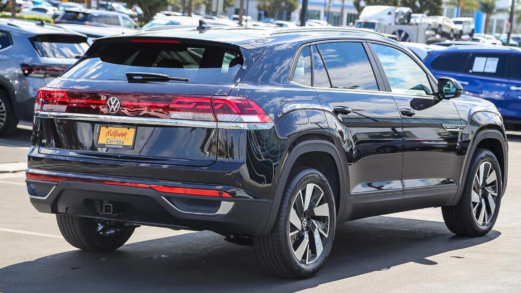 new 2026 Volkswagen Atlas Cross Sport car, priced at $43,862