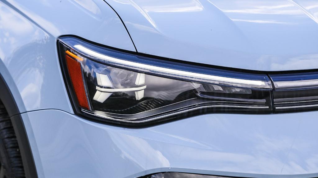 new 2025 Volkswagen Taos car, priced at $28,400