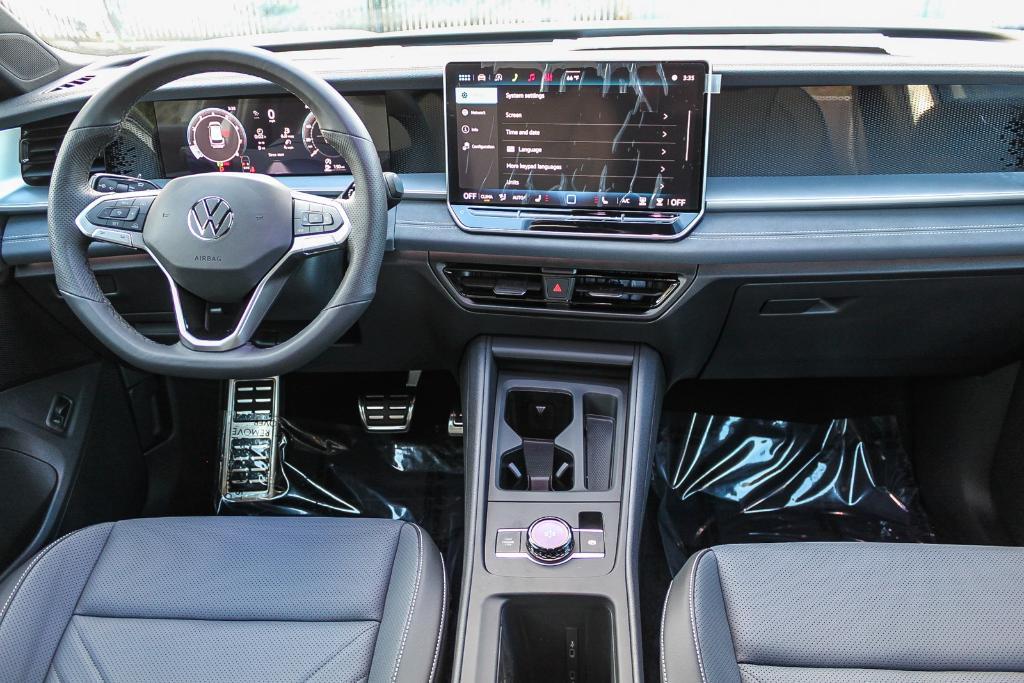 new 2026 Volkswagen Tiguan car, priced at $39,062