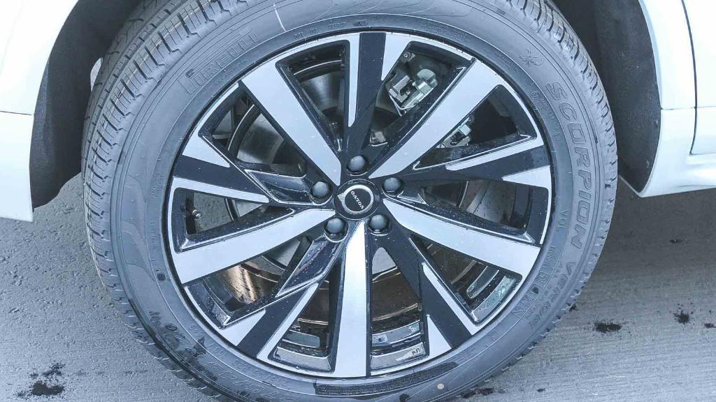 new 2026 Volvo XC90 car, priced at $59,613