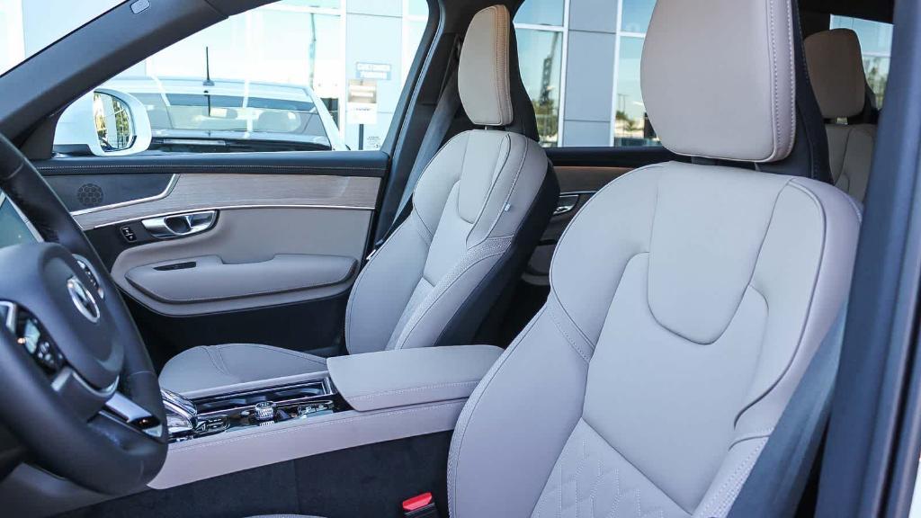new 2026 Volvo XC90 car, priced at $59,613