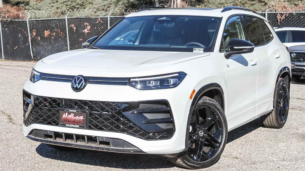 new 2026 Volkswagen Tiguan car, priced at $39,062