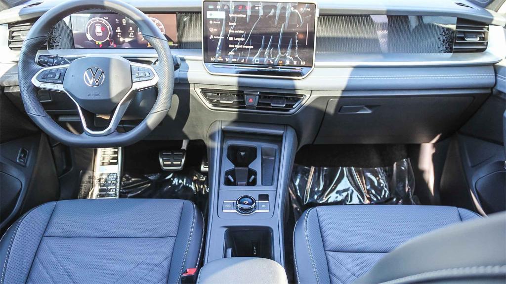 new 2026 Volkswagen Tiguan car, priced at $39,062