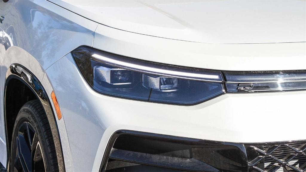 new 2026 Volkswagen Tiguan car, priced at $39,062