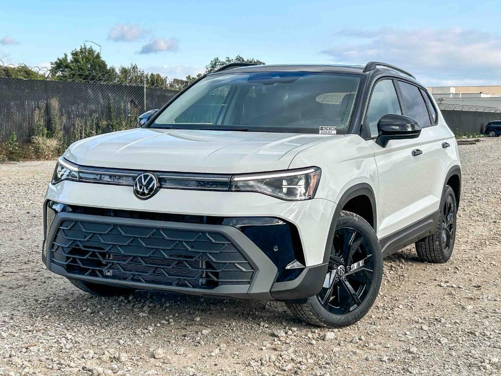 new 2026 Volkswagen Taos car, priced at $30,439