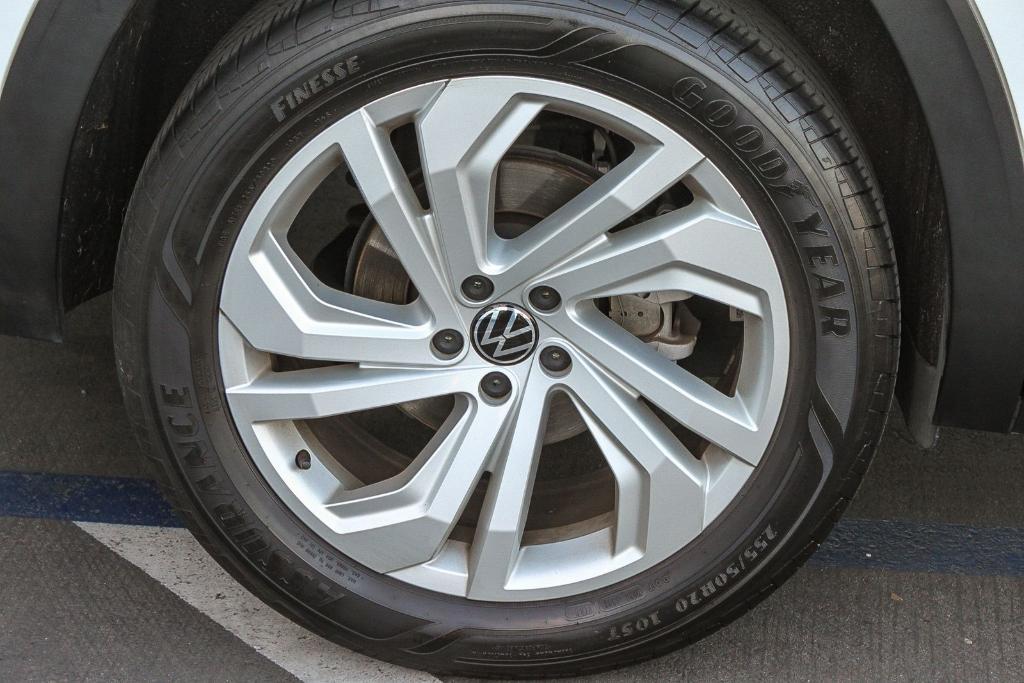 used 2022 Volkswagen Atlas car, priced at $26,216