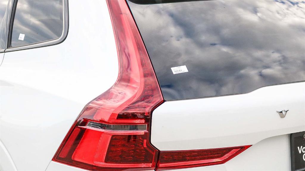 new 2026 Volvo XC60 Plug-In Hybrid car, priced at $68,115