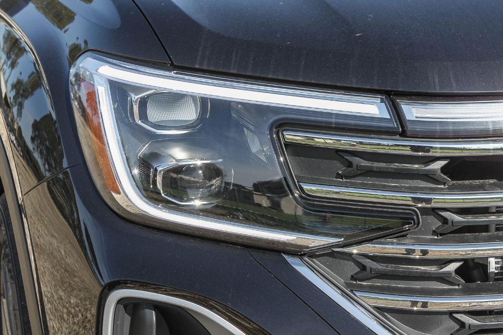 new 2026 Volkswagen Atlas car, priced at $46,779