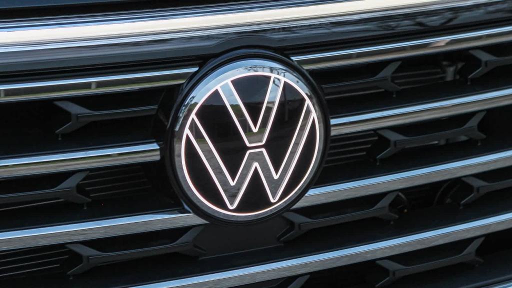 new 2026 Volkswagen Atlas car, priced at $44,779