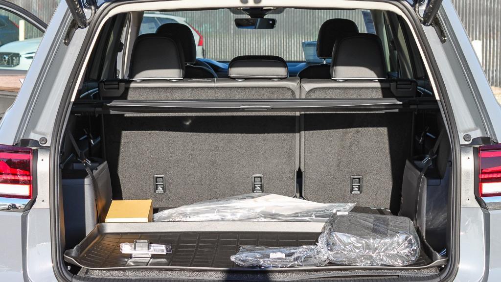 new 2026 Volkswagen Atlas car, priced at $55,109