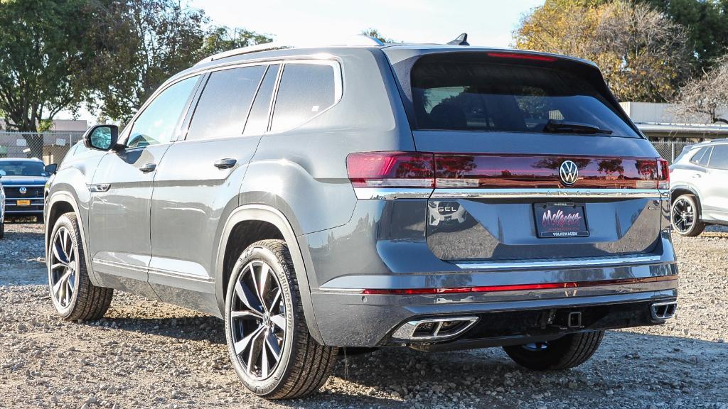 new 2026 Volkswagen Atlas car, priced at $55,109