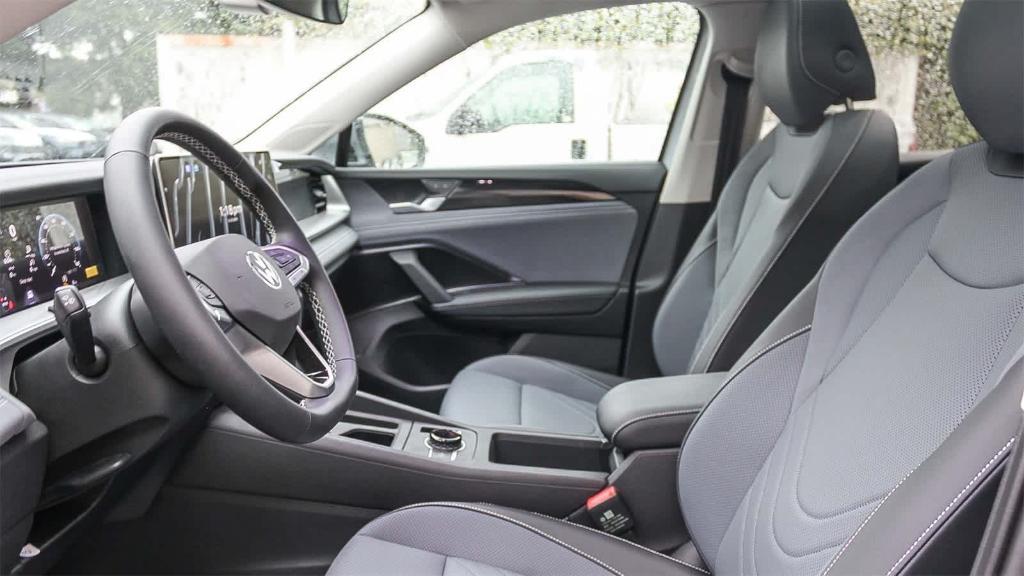 new 2026 Volkswagen Tiguan car, priced at $35,992