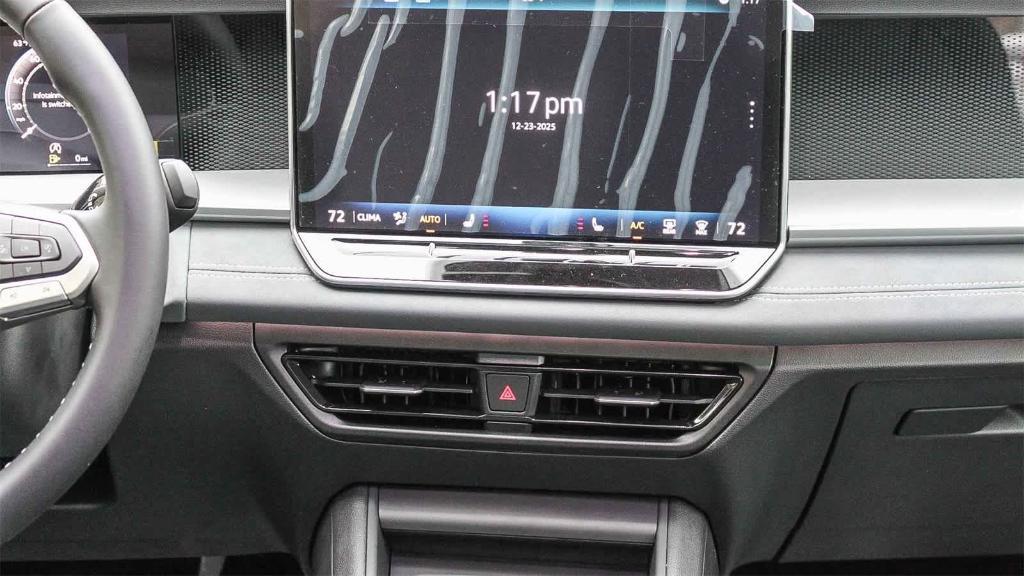 new 2026 Volkswagen Tiguan car, priced at $35,992