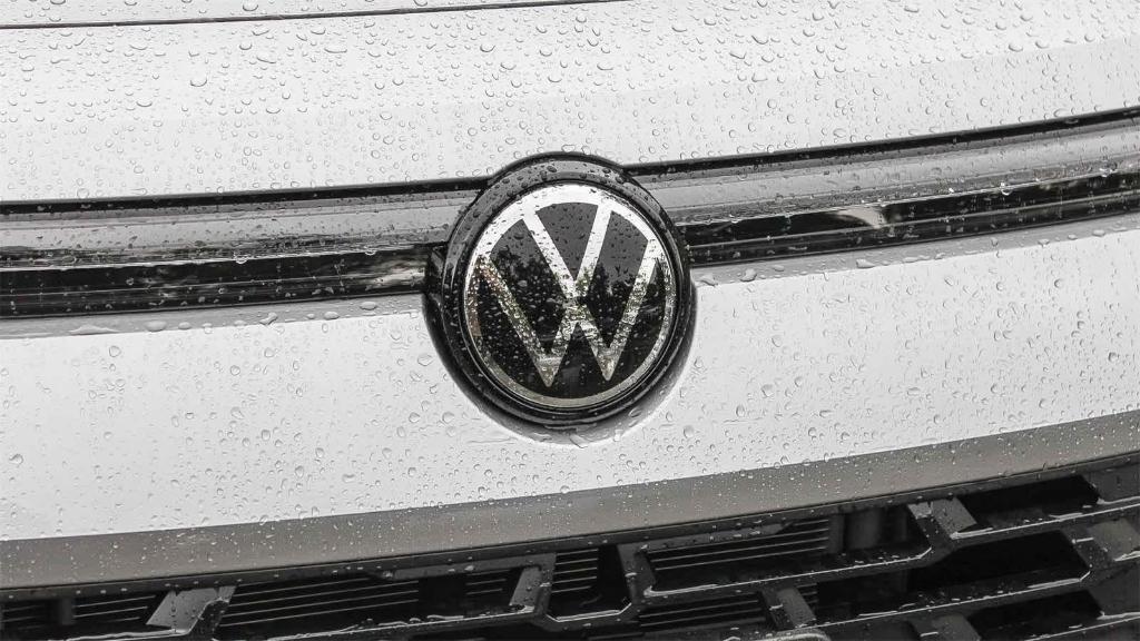 new 2026 Volkswagen Tiguan car, priced at $35,992