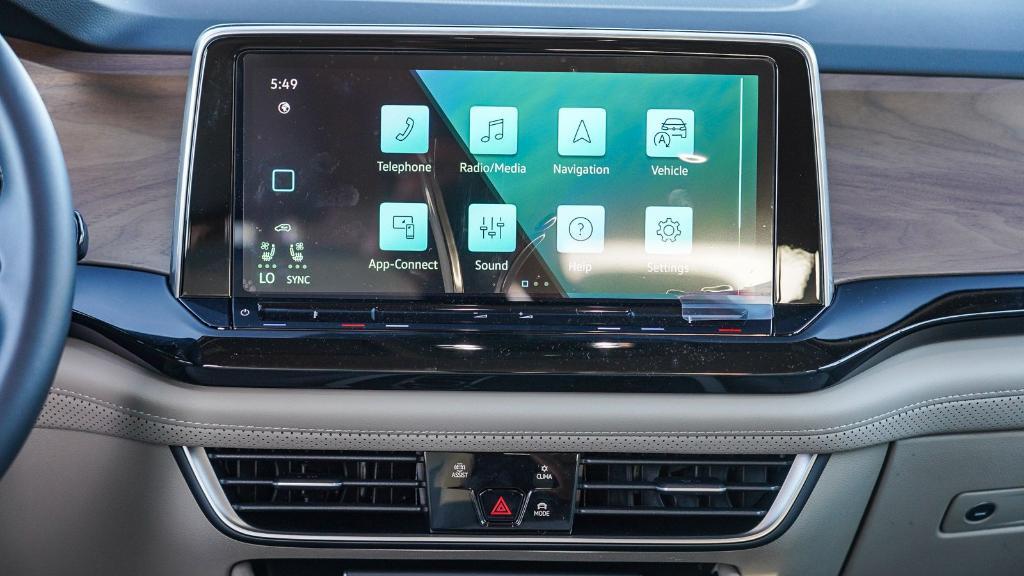 new 2026 Volkswagen Atlas car, priced at $35,172
