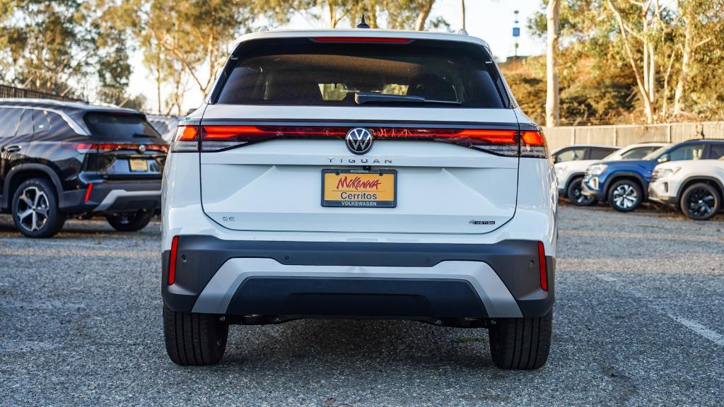 new 2025 Volkswagen Tiguan car, priced at $33,382