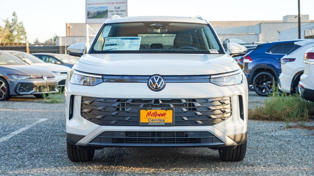 new 2025 Volkswagen Tiguan car, priced at $33,382