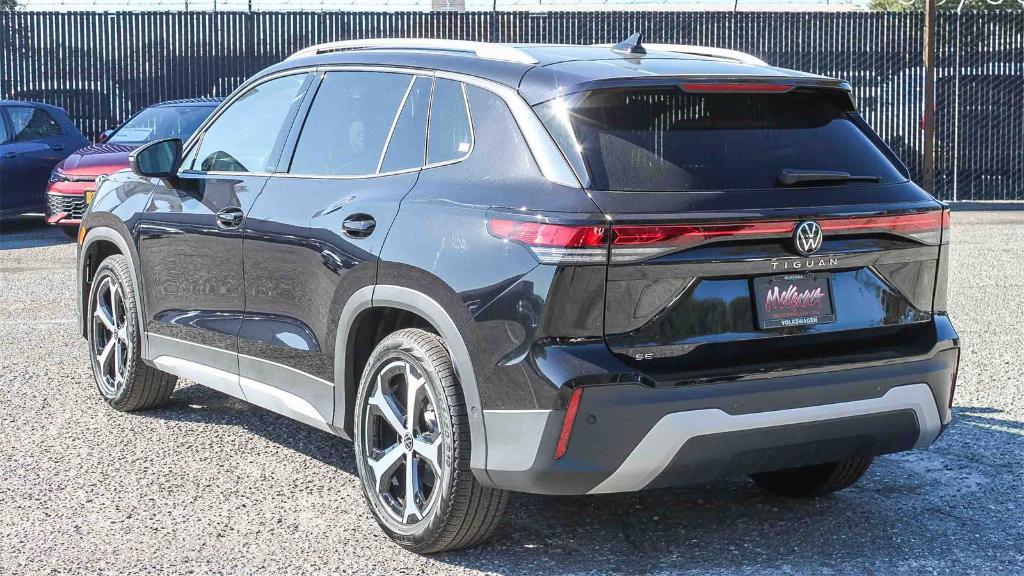 new 2026 Volkswagen Tiguan car, priced at $35,992