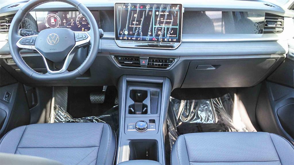 new 2026 Volkswagen Tiguan car, priced at $35,992