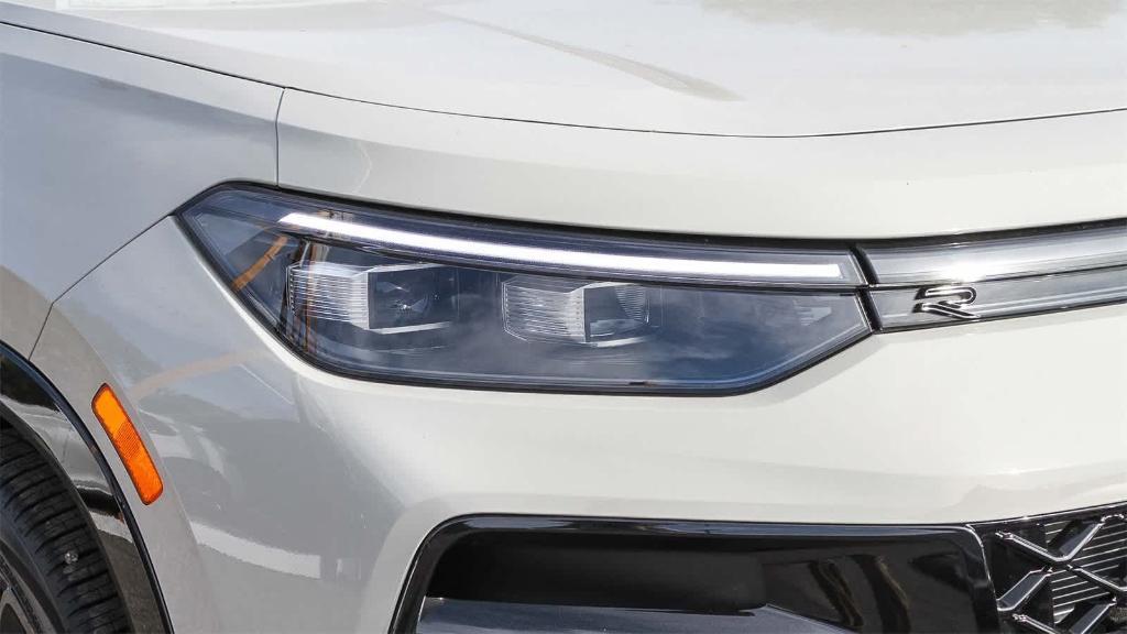 new 2026 Volkswagen Tiguan car, priced at $38,607