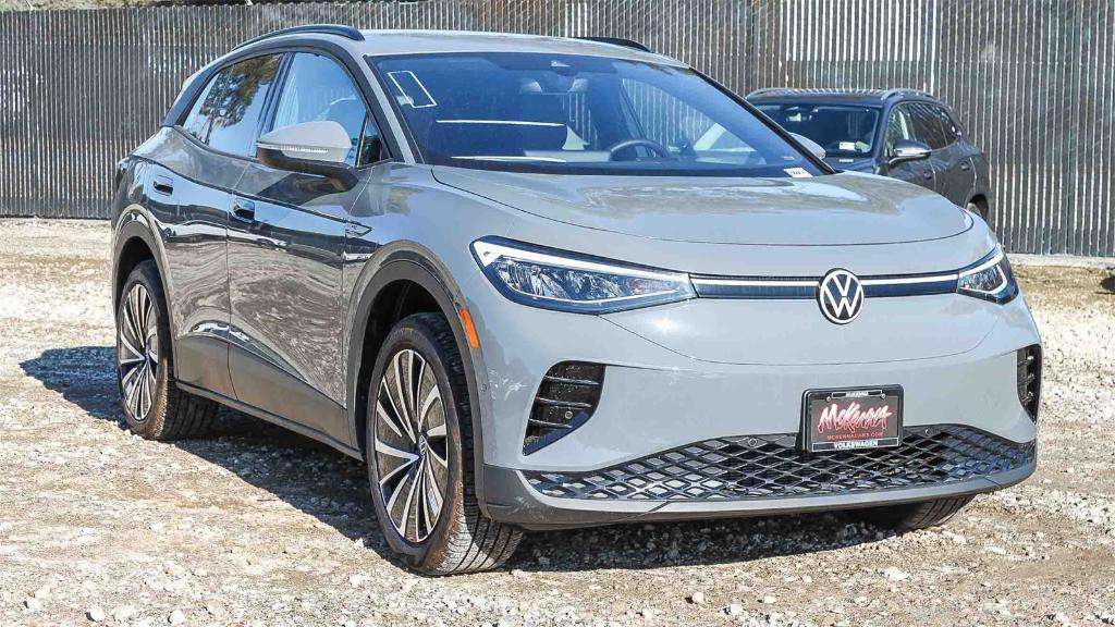 new 2025 Volkswagen ID.4 car, priced at $40,671
