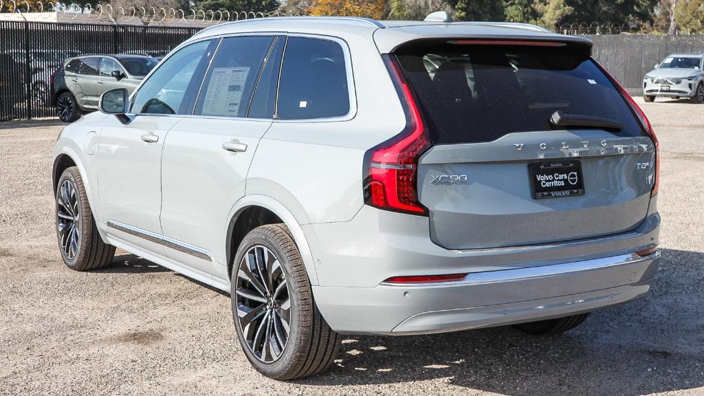 new 2026 Volvo XC90 Plug-In Hybrid car, priced at $79,875