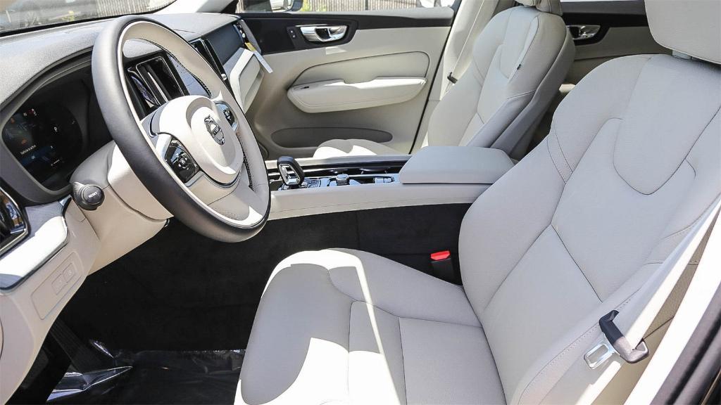 new 2025 Volvo XC60 Plug-In Hybrid car, priced at $53,260