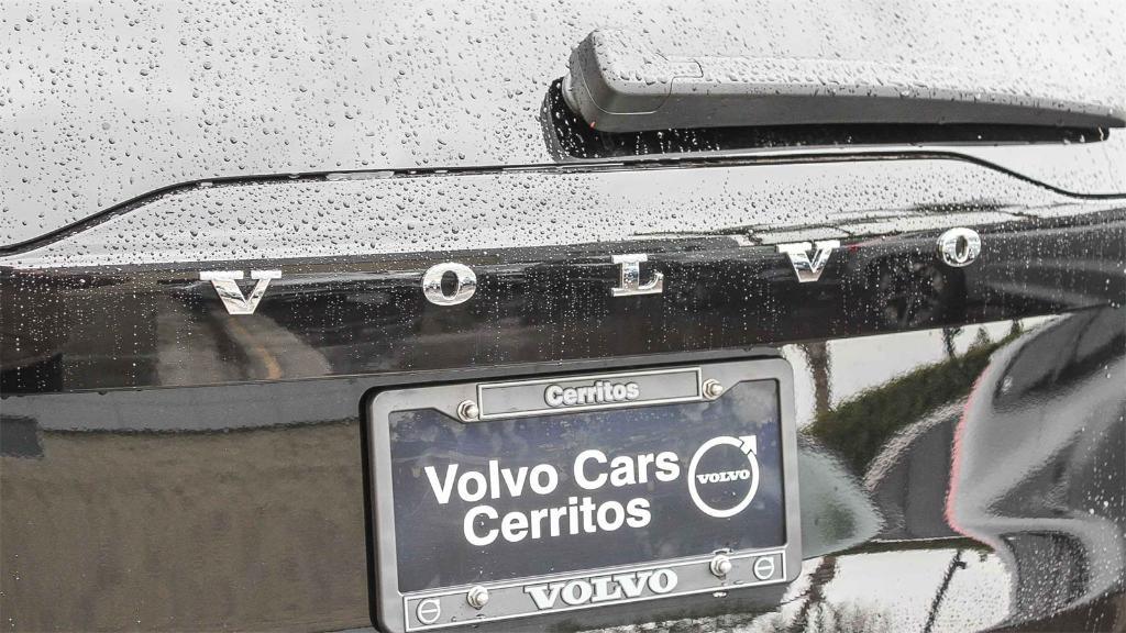 new 2026 Volvo XC90 Plug-In Hybrid car, priced at $79,875