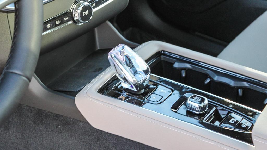 new 2026 Volvo XC90 Plug-In Hybrid car, priced at $79,875