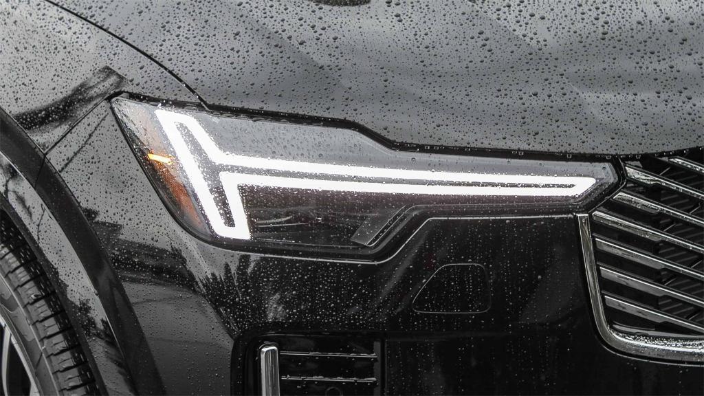 new 2026 Volvo XC90 Plug-In Hybrid car, priced at $79,875