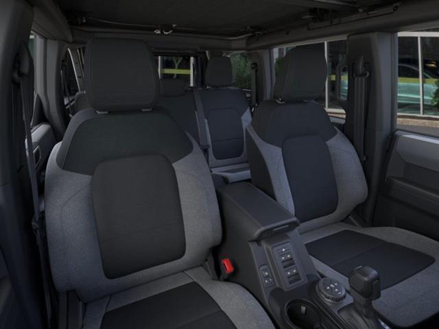 new 2025 Ford Bronco car, priced at $47,215