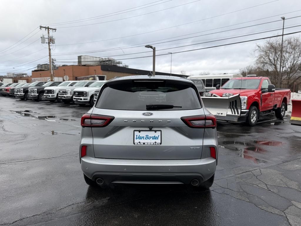 used 2023 Ford Escape car, priced at $25,990