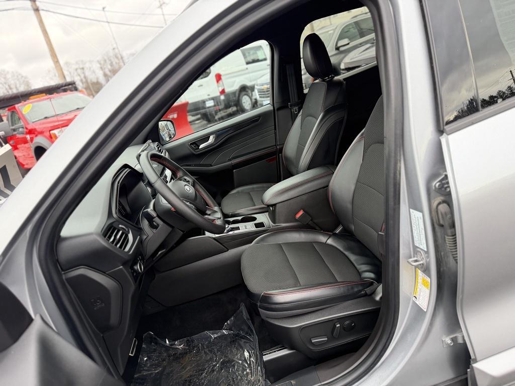 used 2023 Ford Escape car, priced at $25,990