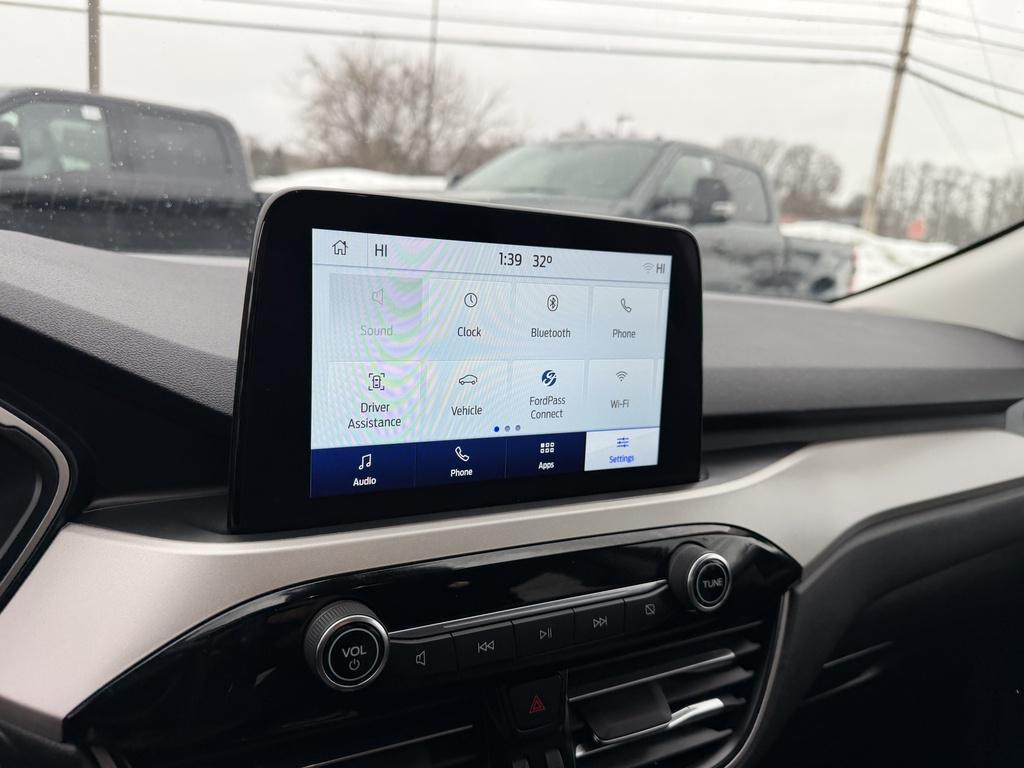 used 2022 Ford Escape car, priced at $19,990