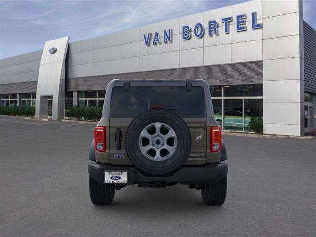 new 2025 Ford Bronco car, priced at $47,586
