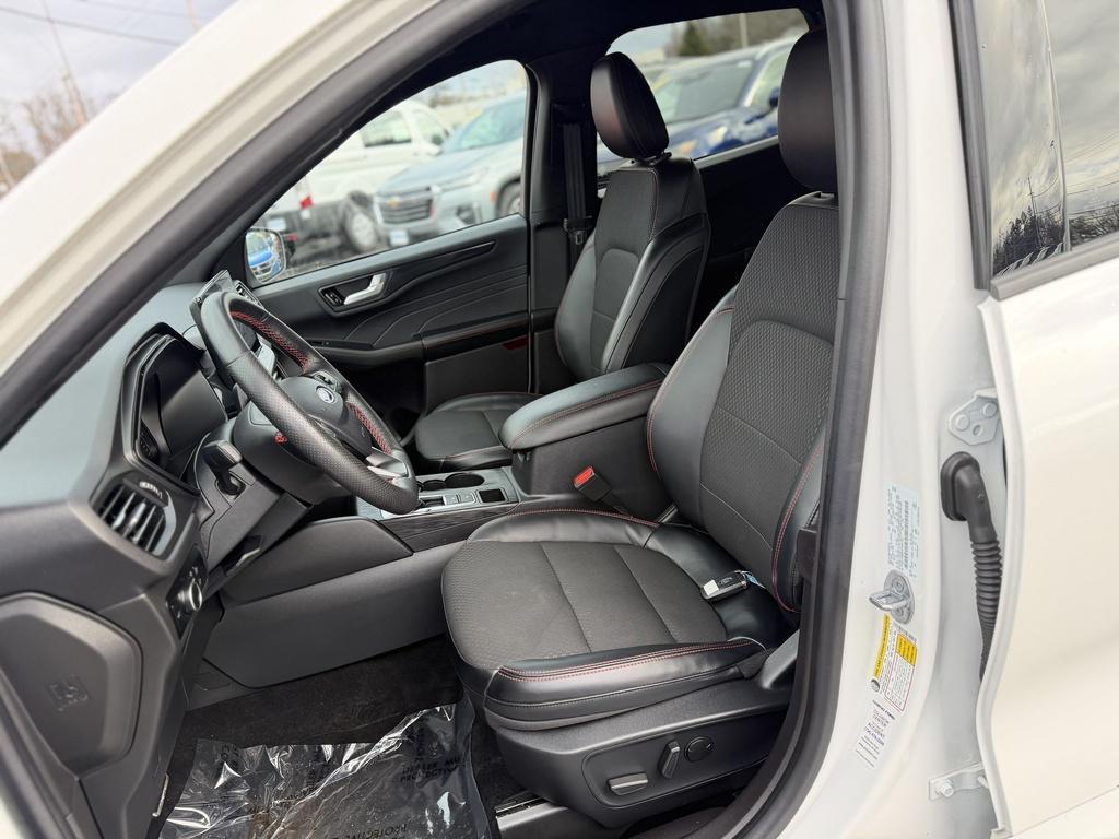 used 2024 Ford Escape car, priced at $26,990