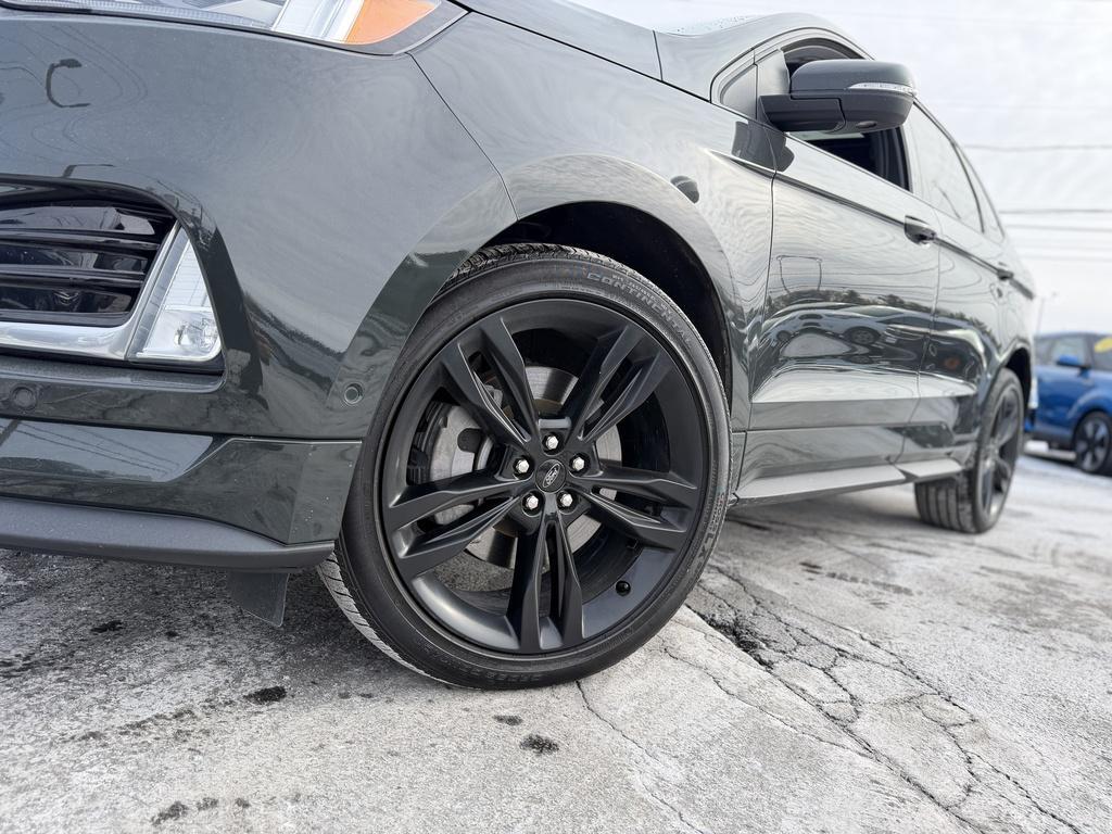 used 2022 Ford Edge car, priced at $31,490