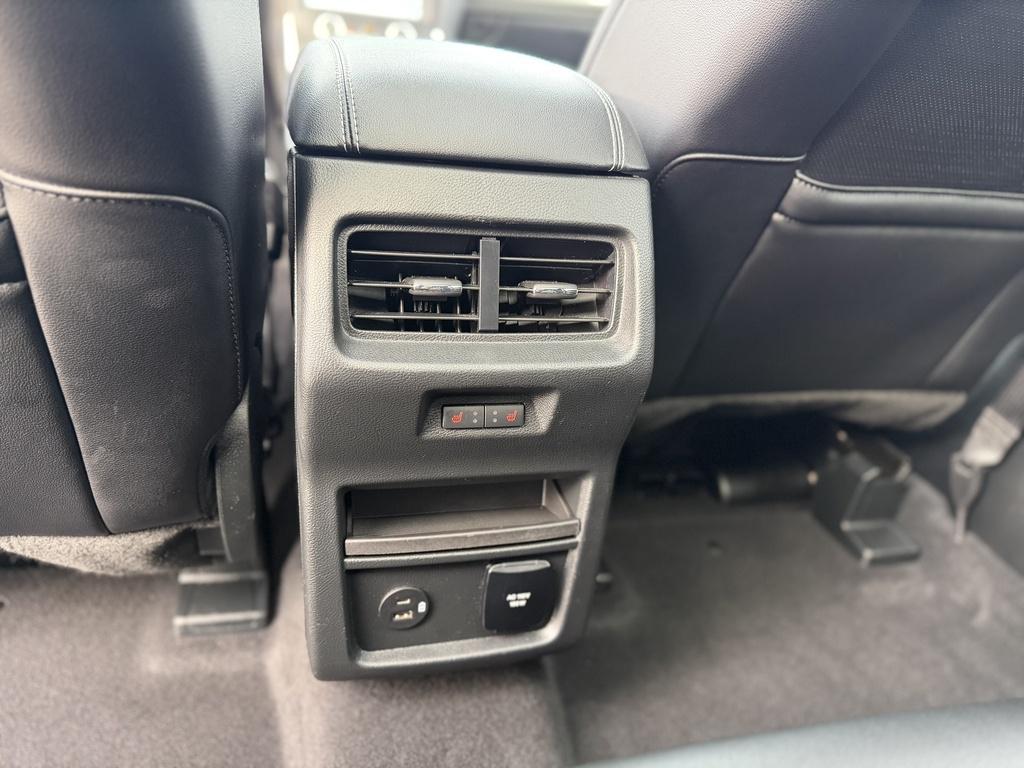 used 2022 Ford Edge car, priced at $31,490