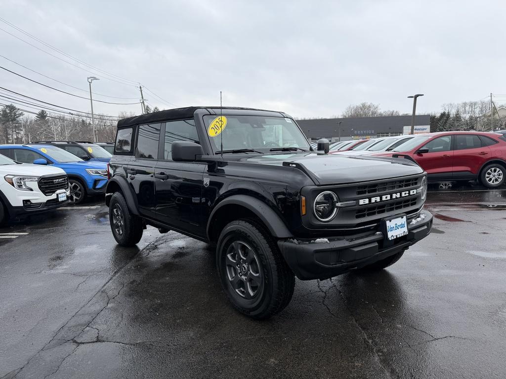 used 2025 Ford Bronco car, priced at $44,090