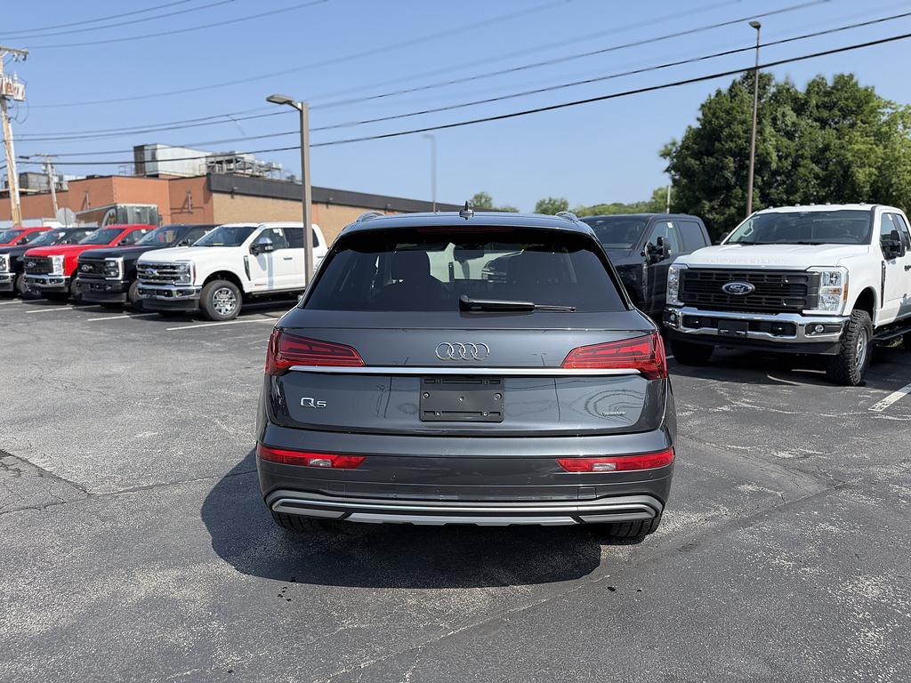 used 2021 Audi Q5 car, priced at $22,165