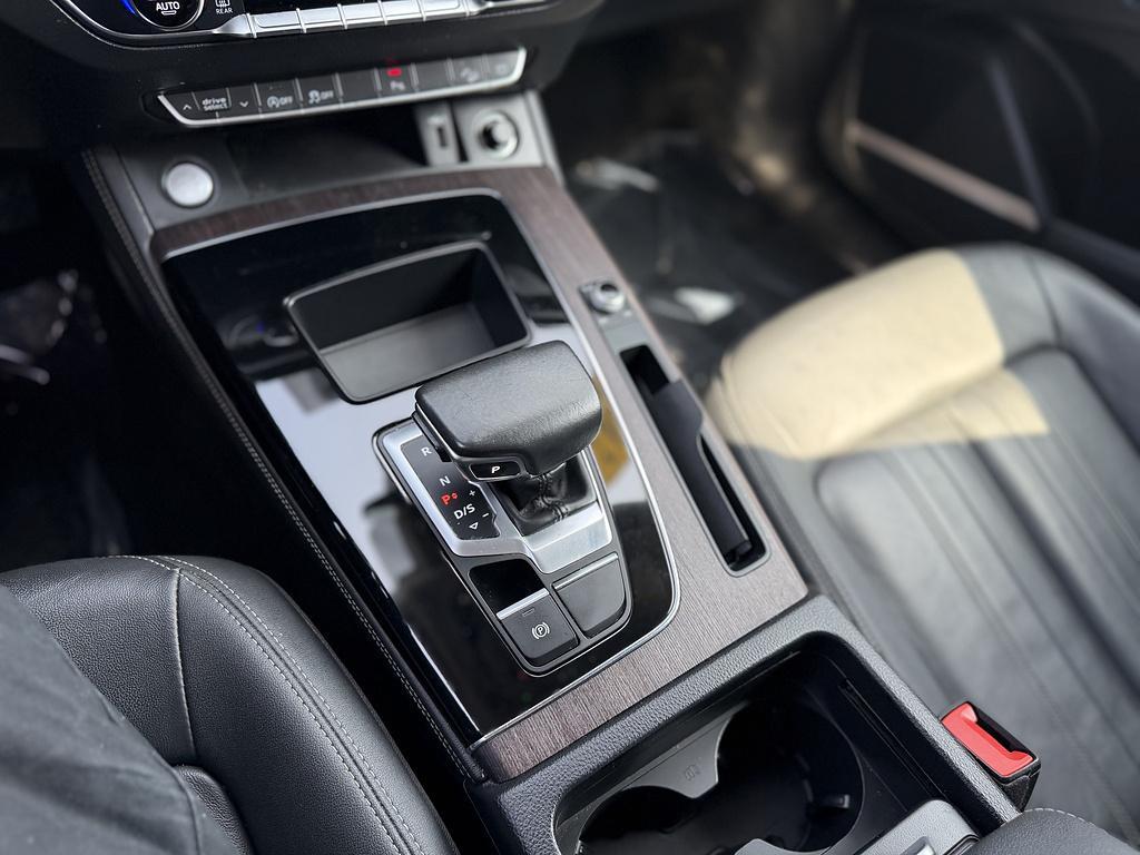 used 2021 Audi Q5 car, priced at $22,165
