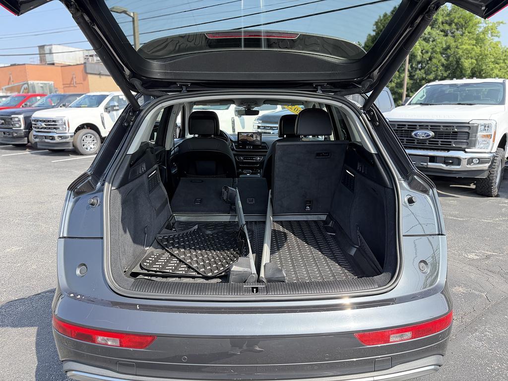 used 2021 Audi Q5 car, priced at $22,165