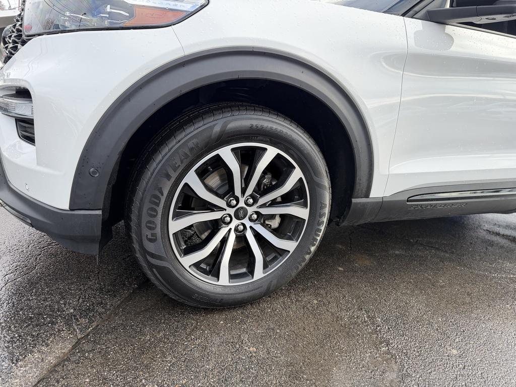 used 2020 Ford Explorer car, priced at $27,490