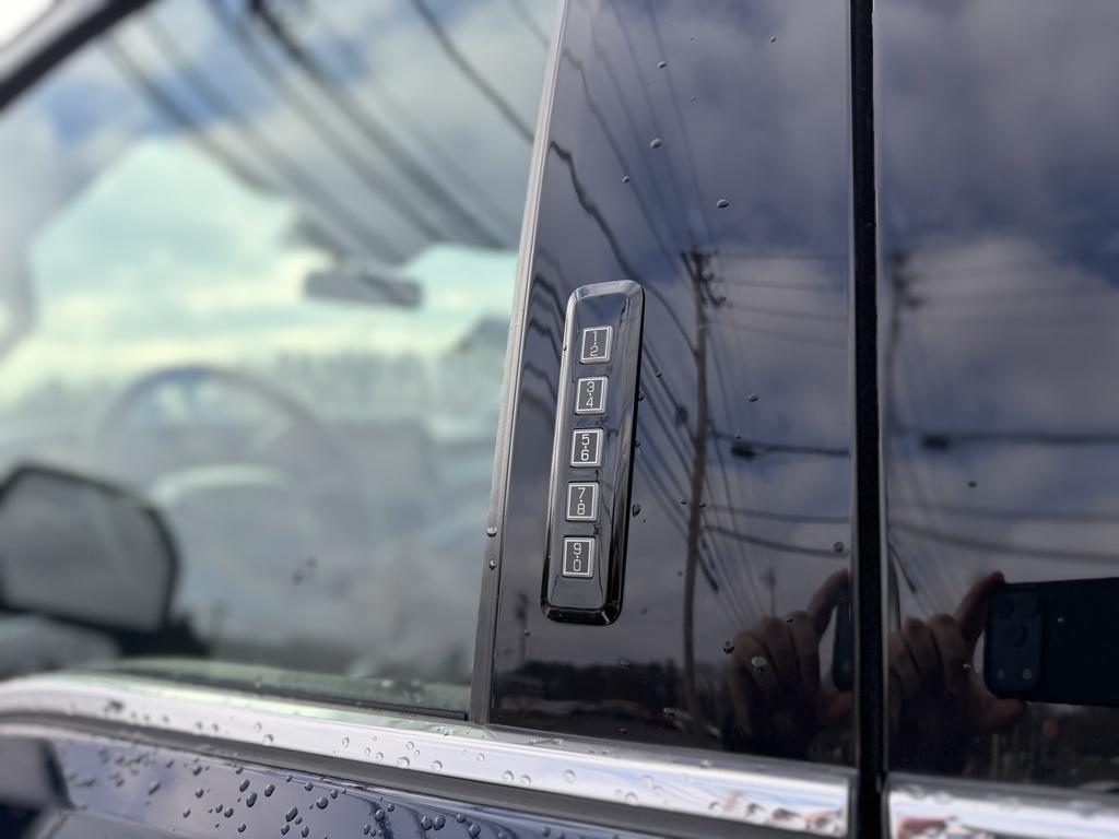 used 2023 Ford F-250 car, priced at $68,990