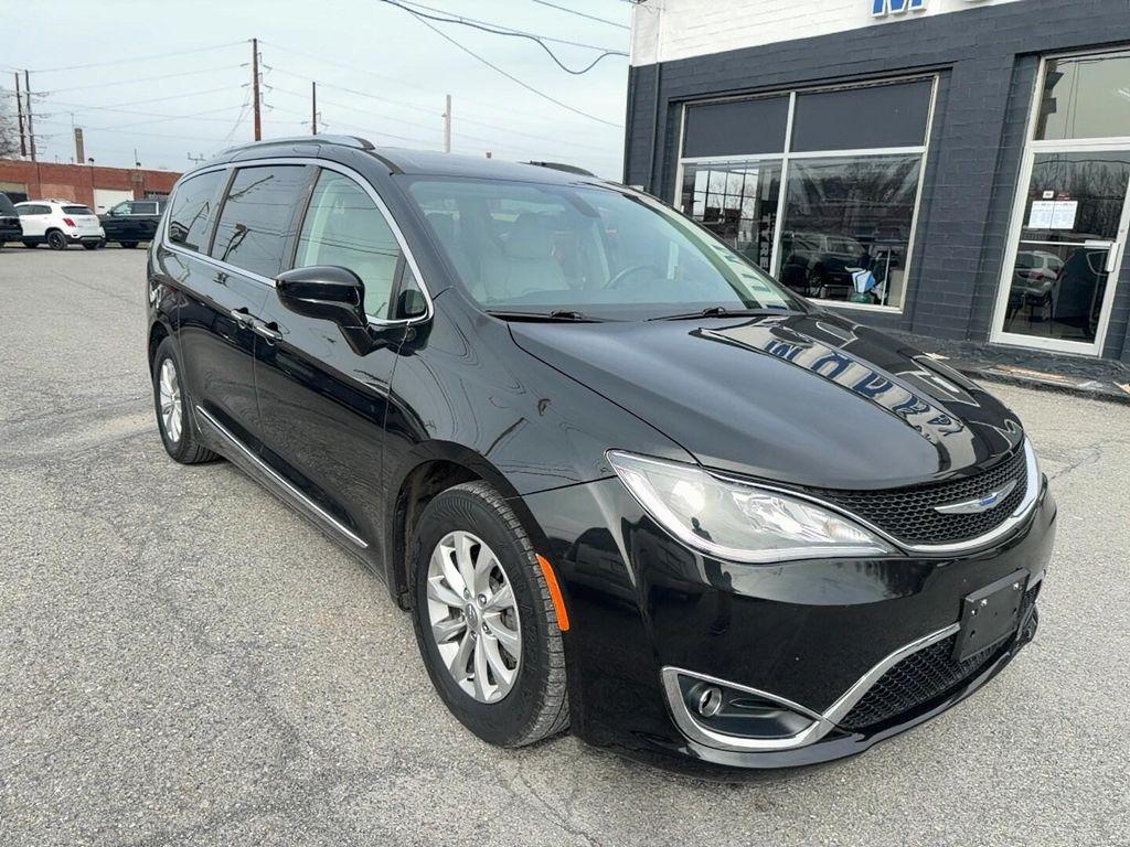 used 2018 Chrysler Pacifica car, priced at $18,337