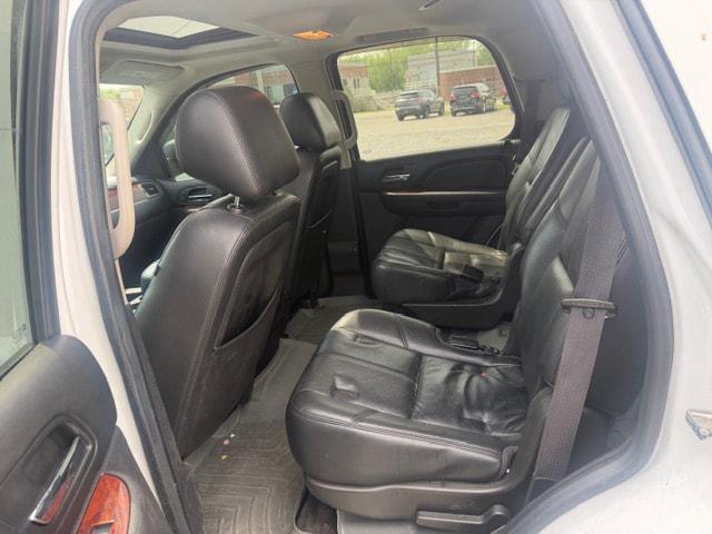 used 2013 GMC Yukon car
