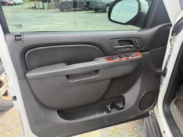 used 2013 GMC Yukon car