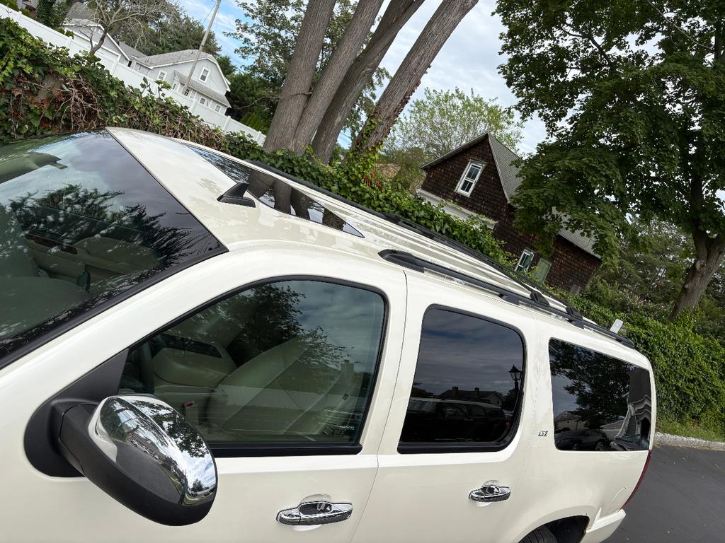 used 2014 Chevrolet Suburban car, priced at $11,995