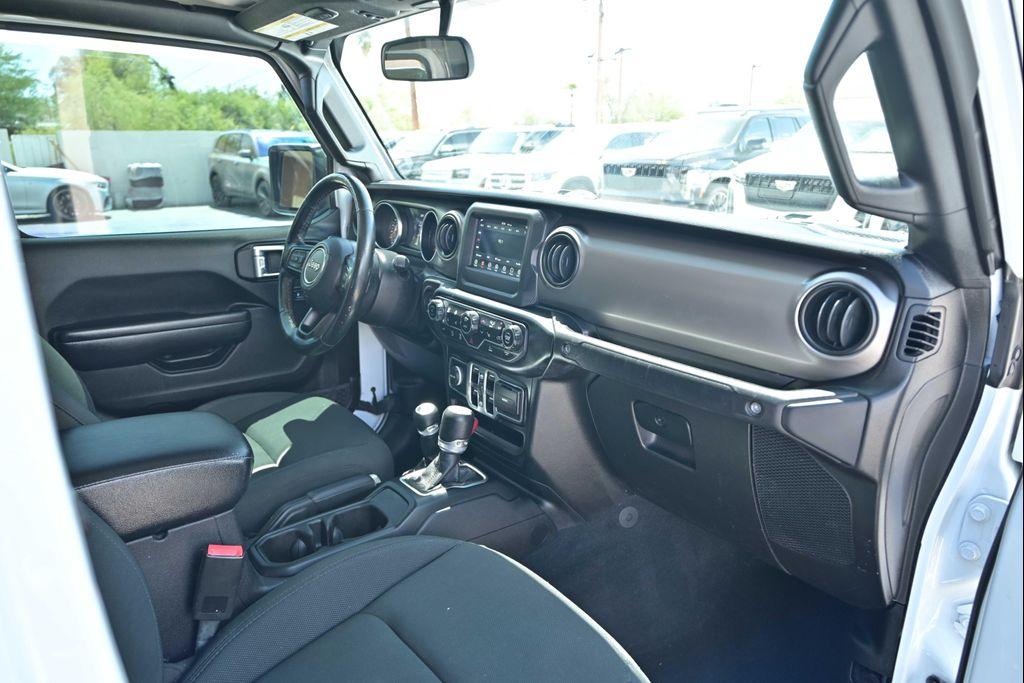 used 2020 Jeep Gladiator car, priced at $27,000